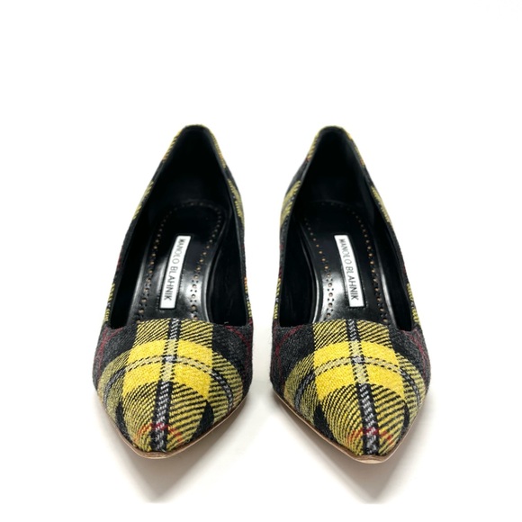 Manolo Blahnik BB Yellow Black Plaid Tartan Pointed Toe Heels Pumps Shoes 39 9 - Picture 3 of 10